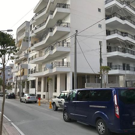 Kosta'S City Apartment Sarande Exterior photo