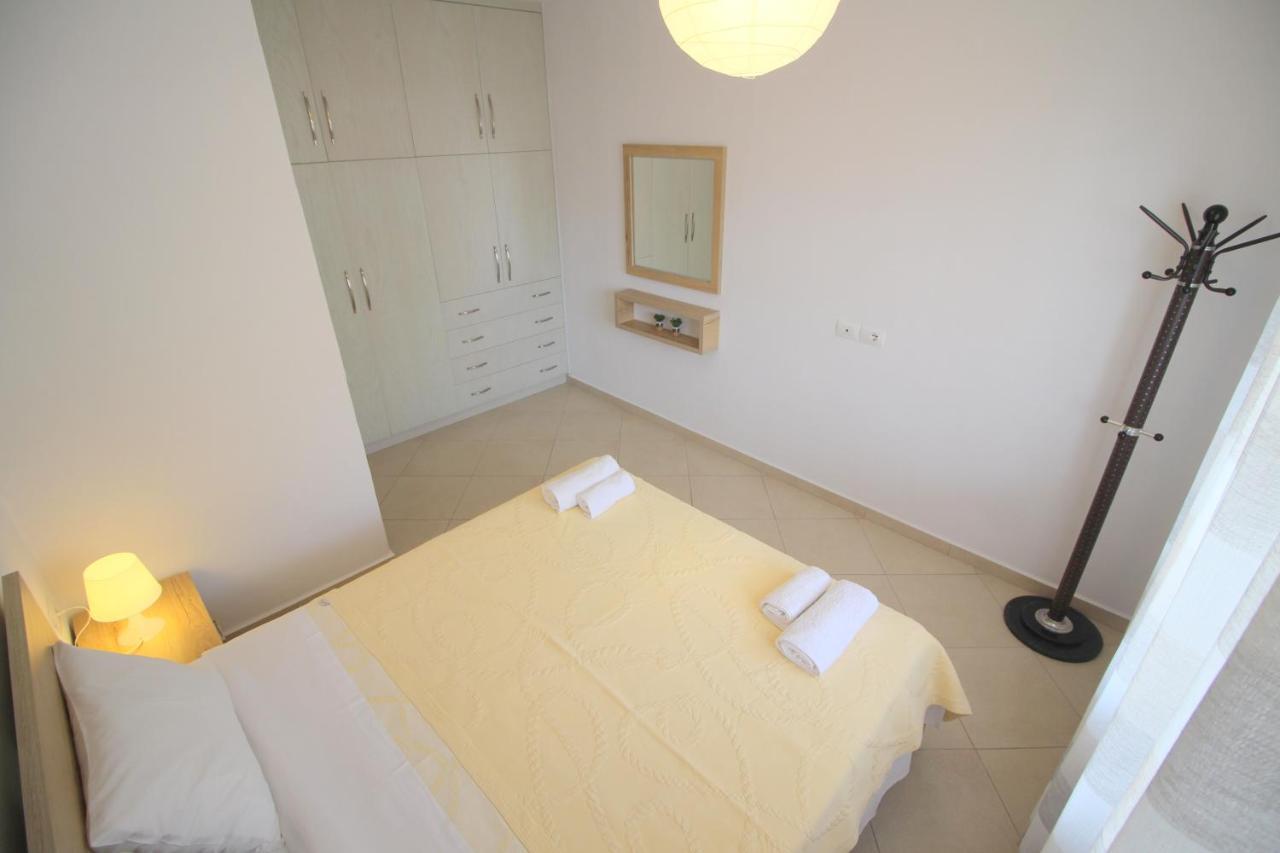 Kosta'S City Apartment Sarande Exterior photo